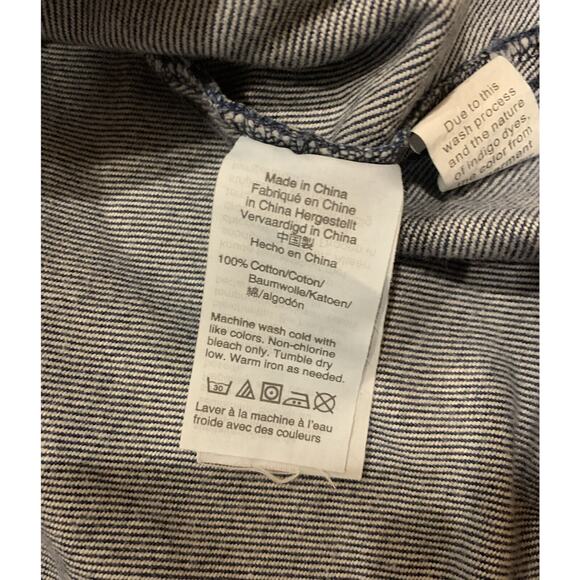 MADEWELL Denim Ruffle Top shirt clare wash $75 BLOGGER FAV SOLD OUT Size S - EUC - Picture 9 of 11